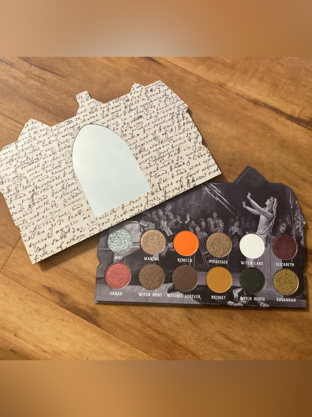 WICKED SISTERS COSMETICS 'Sister Salem' Eyeshadow Palette - 12 shades - NOT USED